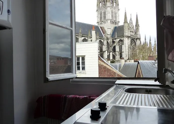 Rouen Hyper Centre Cathedrale Hotel De Ville